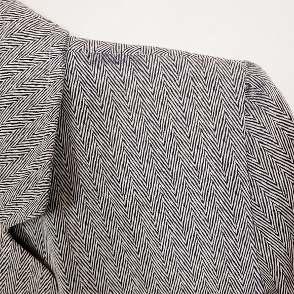 Yves Saint Laurent lightweight herringbone jacket - Picture 8 of 8